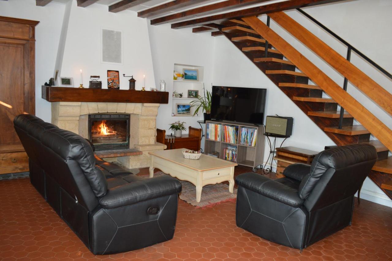 Les Avenières Le Domaine Du Chaffard Bed & Breakfast エクステリア 写真